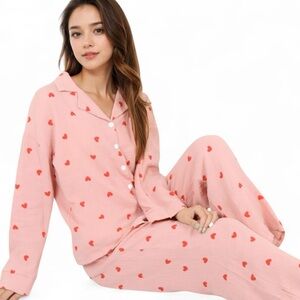 Pink Heart Print Women's Pajama Set